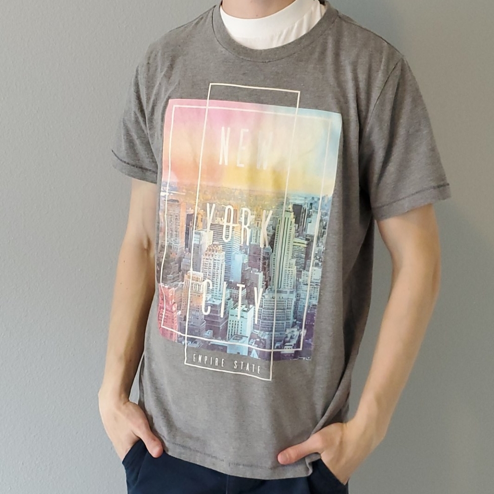 Short sleeve shirt